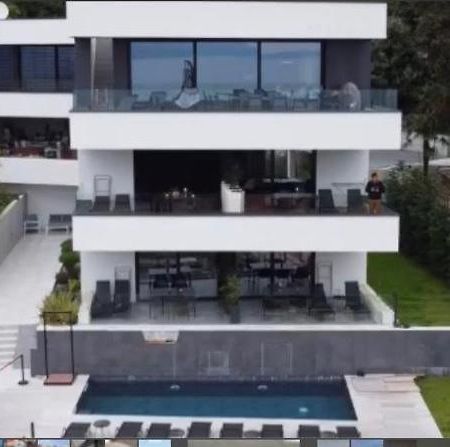 Aparthotel Villa V With Heated Pool Rijeka Extérieur photo
