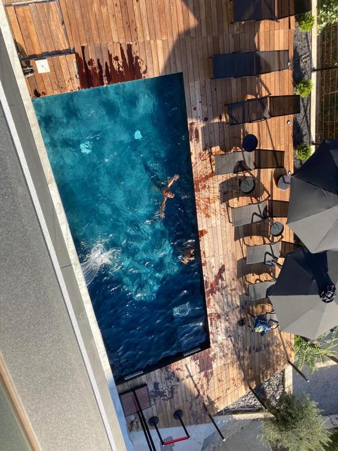 Aparthotel Villa V With Heated Pool Rijeka Extérieur photo